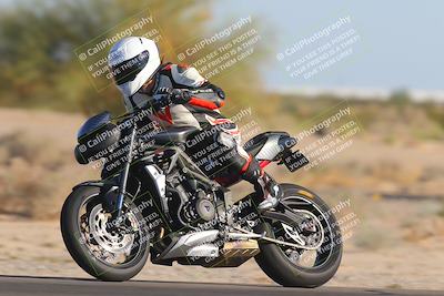 media/Nov-06-2023-Moto Forza (Mon) [[ce023d0744]]/3-Intermediate Group/Session 5 (Turn 4)/